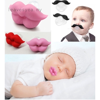 Núm vú giả bằng silicone tạo hình ria mép vui nhộn dành cho bé