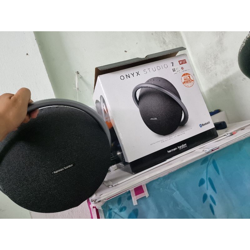 Loa Bluetooth Harman Kardon Onyx Studio 7 fulbox likenew