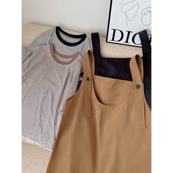 Set yếm kaki dáng dài kèm áo phông cổ tròn kẻ sọc 2 màu xinh xắn phong cách Hàn quốc