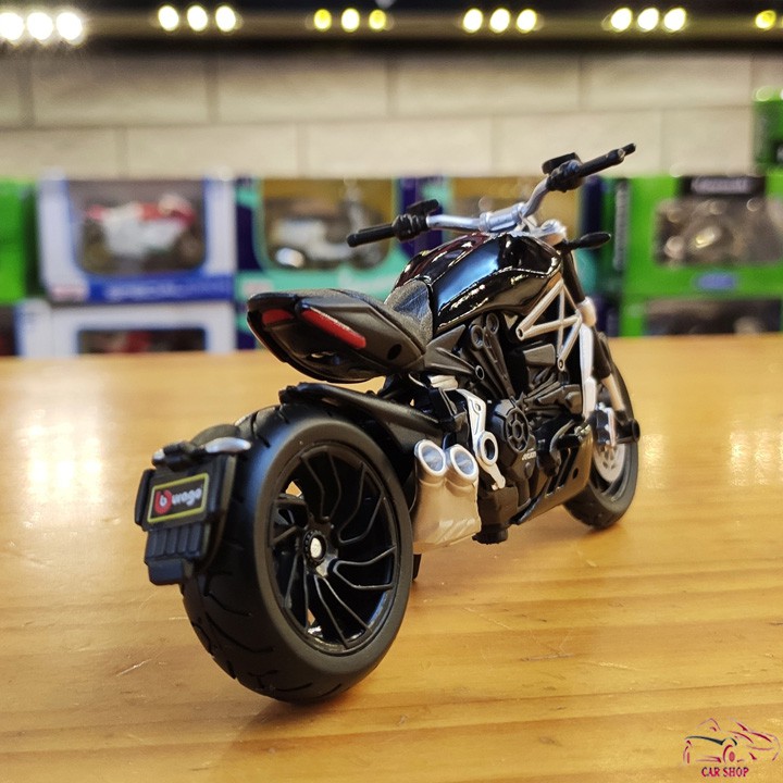 Mô hình xe mô tô Ducati XDiavel Carshop tỉ lệ 1:18 hãng Burago màu đen