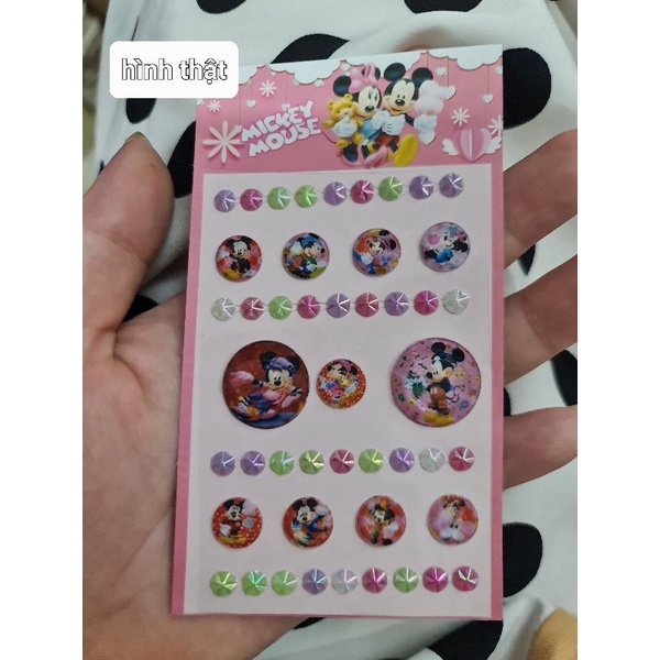 Sticker nhựa 3D nổi hình hoạt hình, có thể dùng như charm trang trí.
