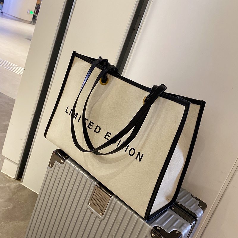 D456 Túi xách bản to chất vải in chữ thời trang(SIZE 40X28CM)