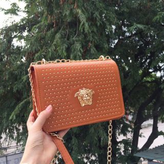 TÚI VERSACE ĐINH( hinh thật)