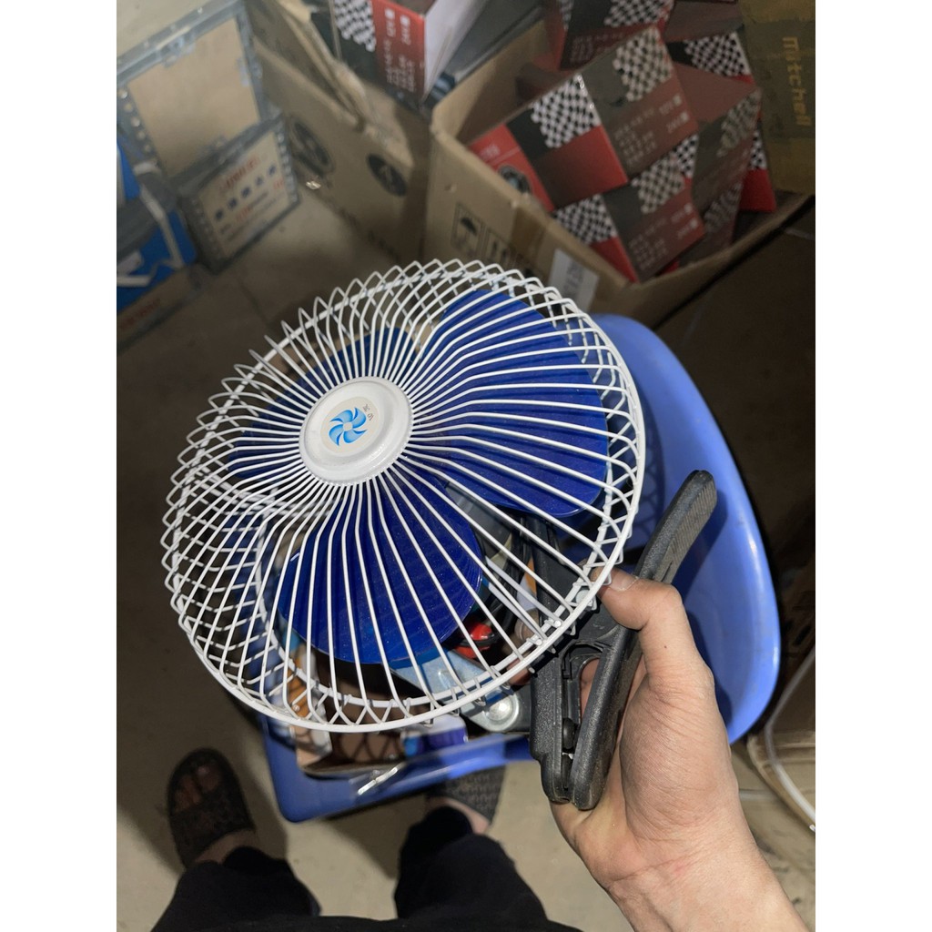 Sản phẩm gia đình làm: combo 3 Quạt điện ô tô đơn
