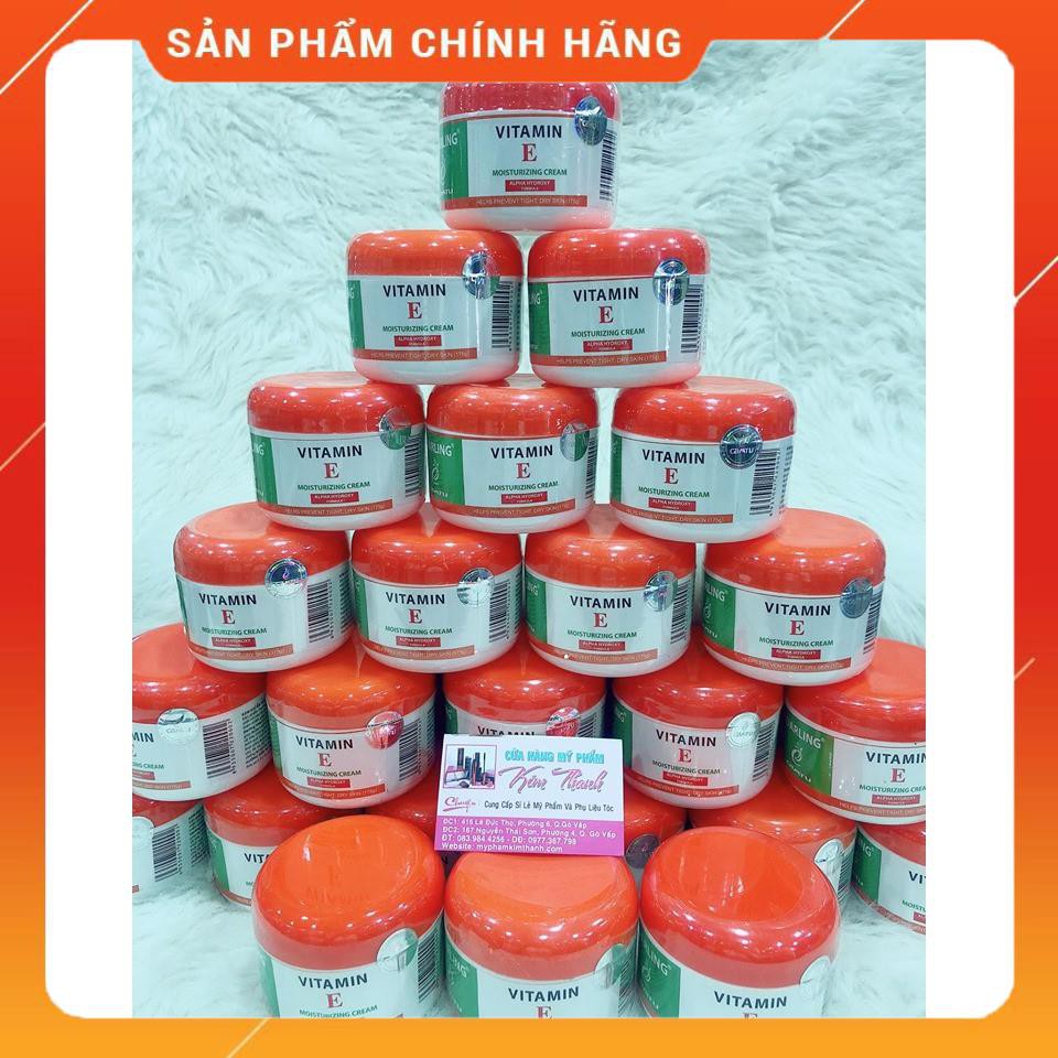 Kem Giữ Ẩm massage mặt Vitamin E Darling 175g