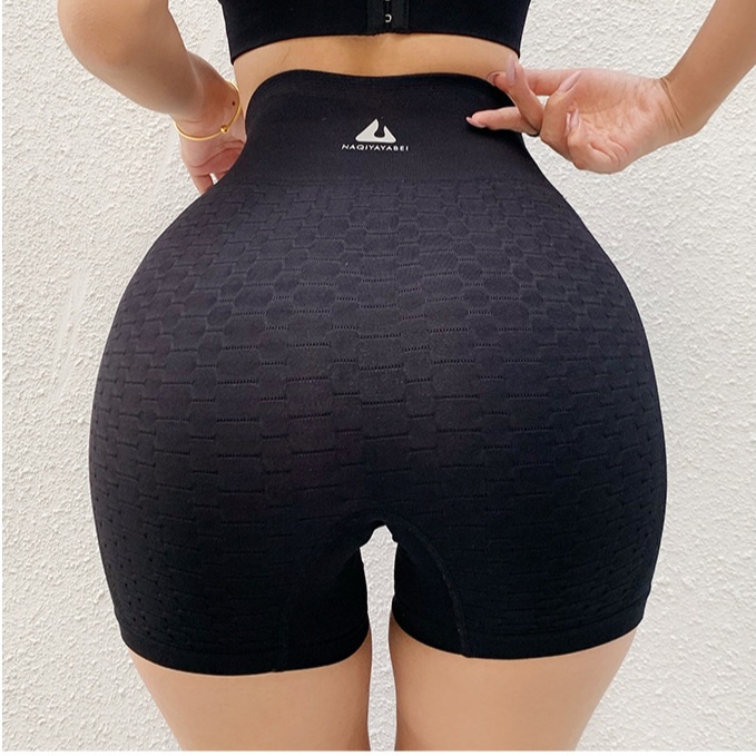 Quần tập gym yoga nữ đùi big size Naqi vải dệt kim cao cấp, quần đùi thể thao tập gym nữ nhập khẩu Quảng Châu QDG02