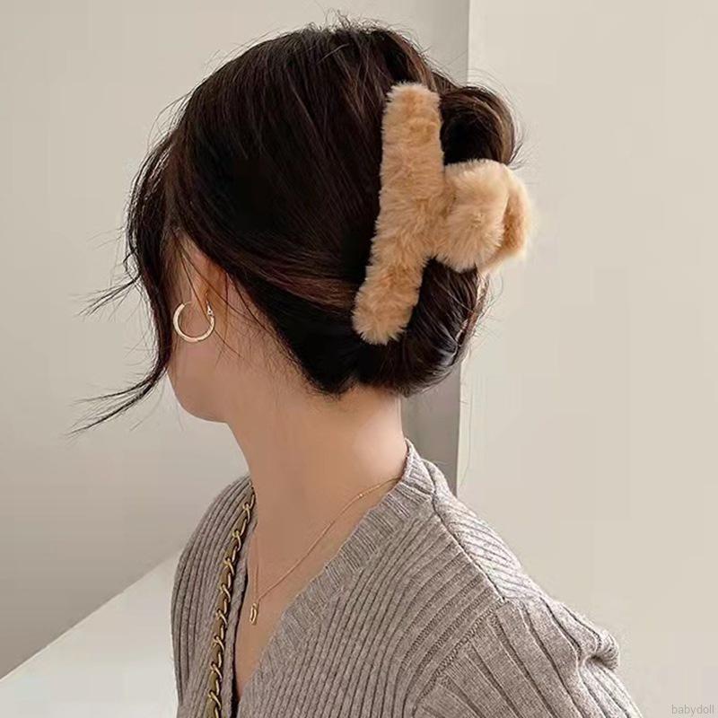 Kẹp tóc phối lông nhung mềm mại màu trơn kích thước lớn dành cho nữ