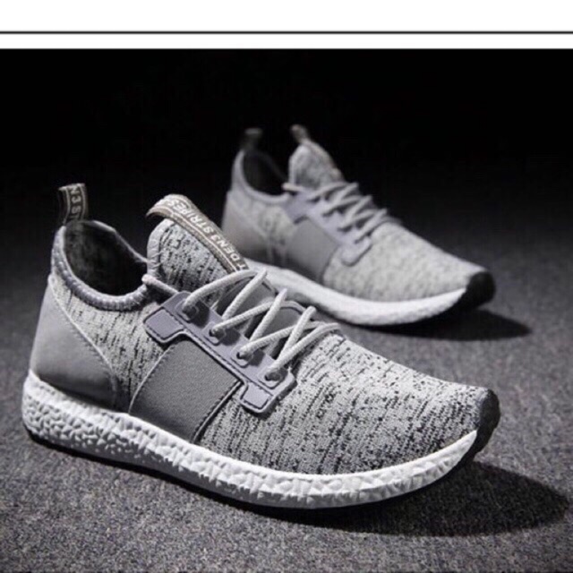 Giày Thể Thao Nam Ghi -S