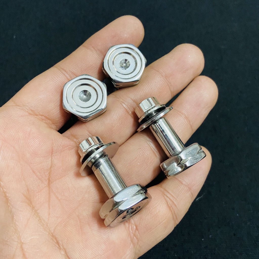 Bộ ốc đuôi đèn xe DREAM, SUPER DREAM mẫu lục giác chất liệu inox 304 bao rỉ sét trọn đời ( 2 bên )