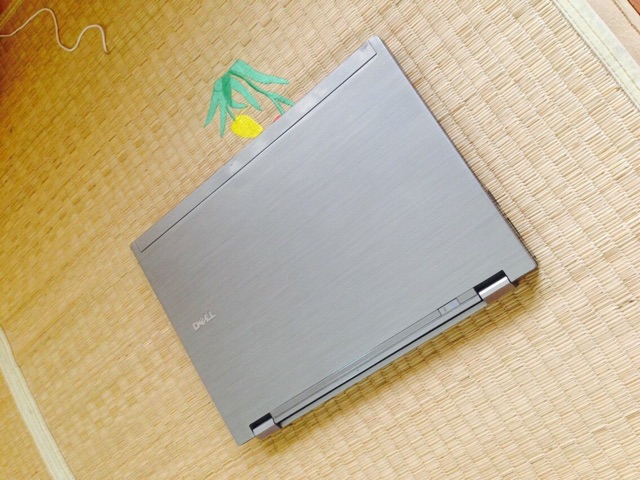 Laptop Dell Latitude E6410 i5 bóng đẹp thời trang văn phòng sang trọng