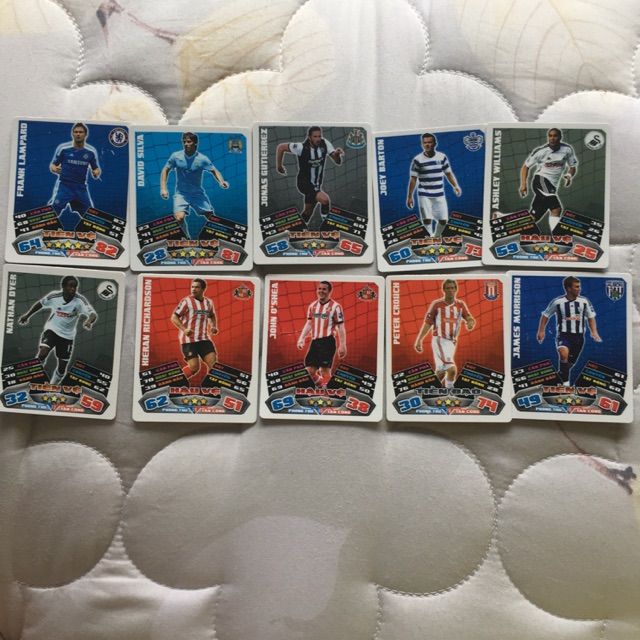 Thẻ Topps Match Attax do Poca phát hành