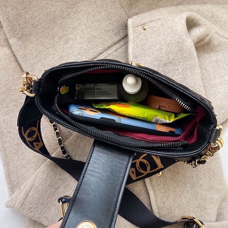 Túi Xách Nữ Đeo Chéo Trần Trám, Túi Nữ Đeo Vai Khoá R Dây Bản To