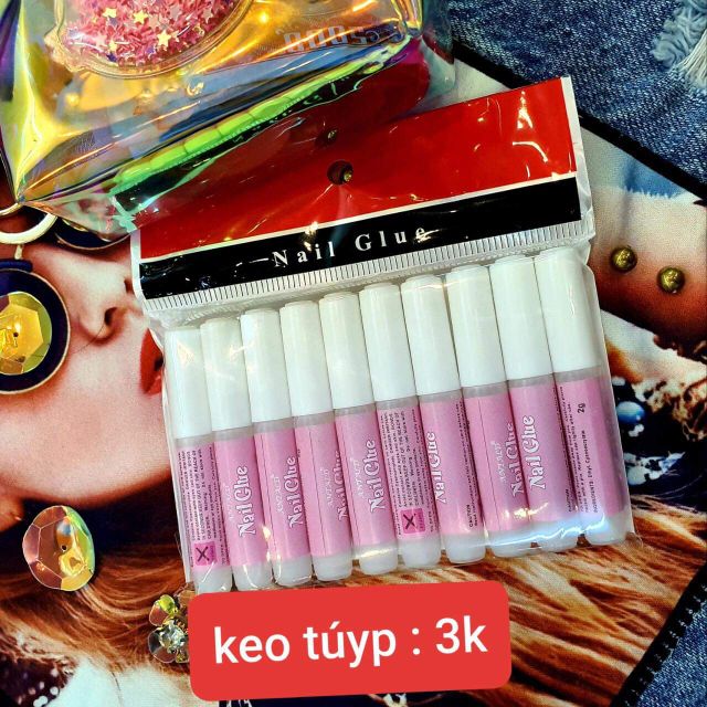 Keo tuýp nhỏ