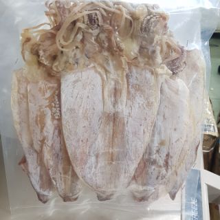 MỰC KHÔ sz 15-17 con 1kg