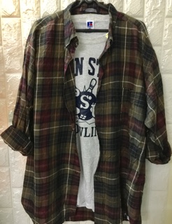Set áo sơmi flannel và thun mỹ