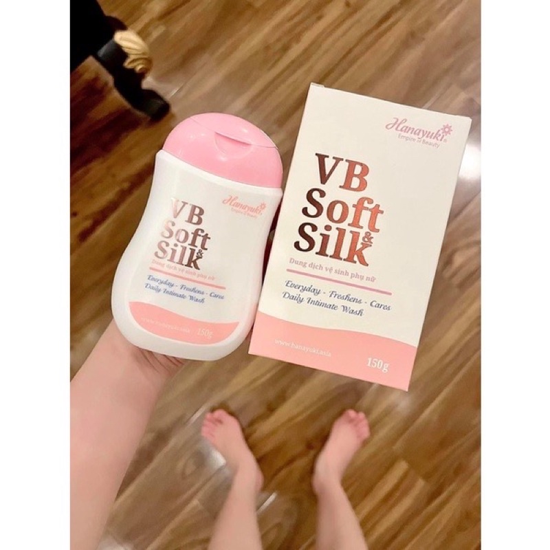 dung dịch vệ sinh phụ nữ VB soft sikl hanayuki màu hồng