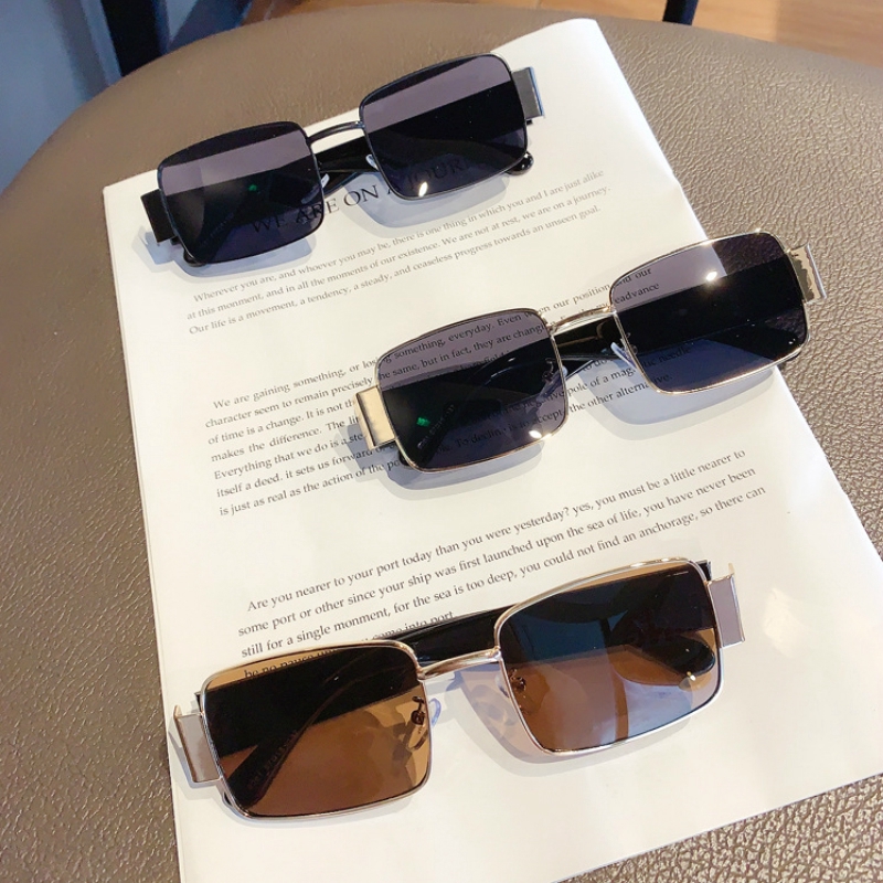 Kính Mát Thời Trang Cổ Điển Sành Điệu Cho Nam Và Nữ 2020