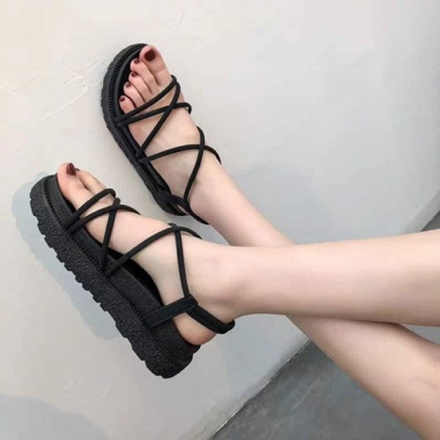 Giày sandal nữ nhựa dây tròn