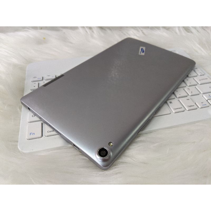 Lenovo Tab M3 8Plus ram 3G 2 sim nghe gọi pin khoẻ chơi game mượt. | BigBuy360 - bigbuy360.vn