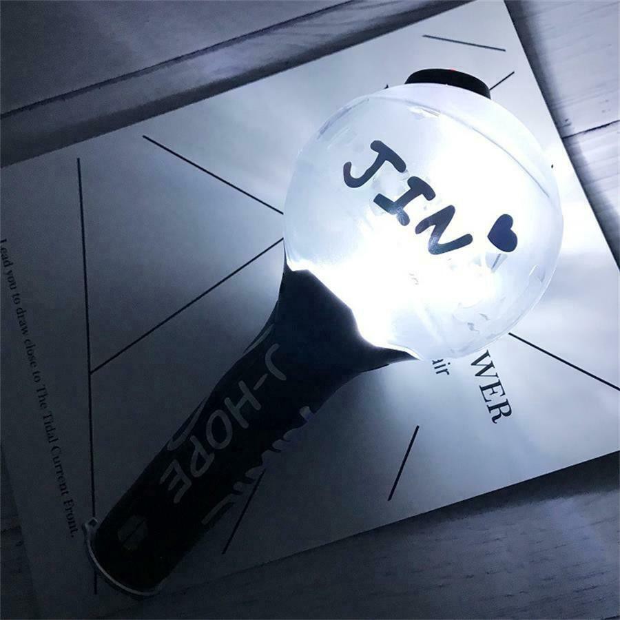 Miếng dán trang trí điện thoại/laptop tuyệt đẹp cho fan BTS