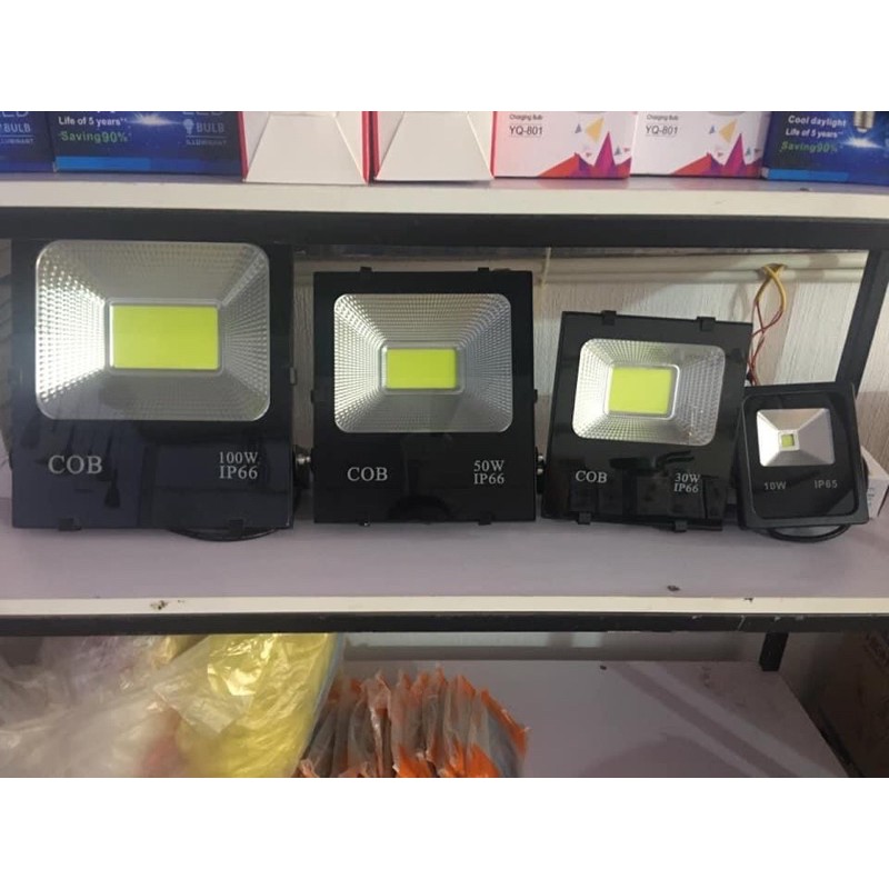 ĐÈN PHA LED HÀNG SỊN SÒ( VỎ THÉP SƠN TĨNH ĐIỆN) 10w,30w,50w,100w