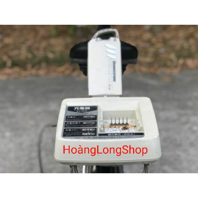 Pin xe đạp điện trợ lực nhật bãi yamaha cổ đứng 8.1A