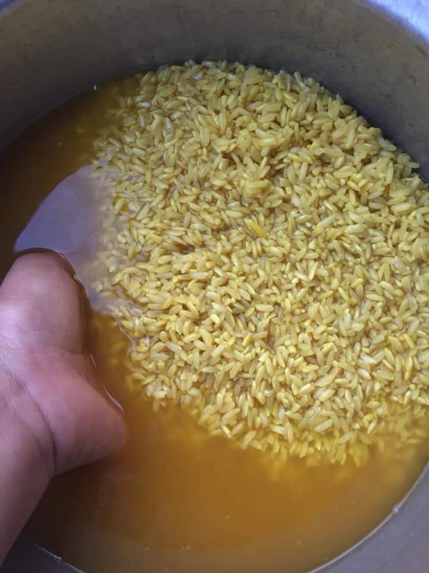 Hoa Bó Phón Xôi Cơm Màu Vàng