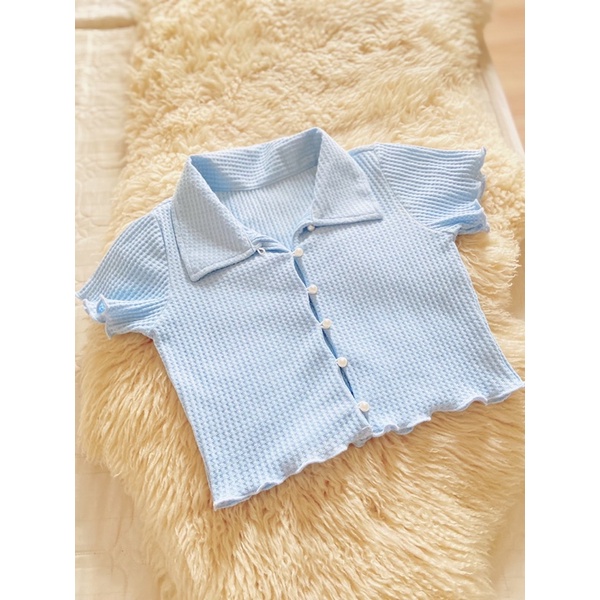 Áo len tăm hàng cúc ngọc cài