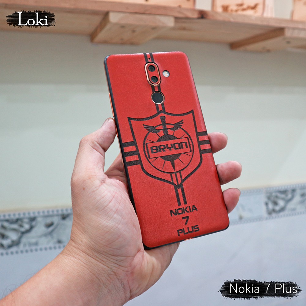 Dán da Nokia 7Plus theo yêu cầu