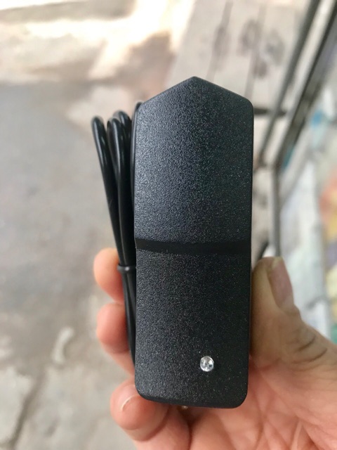 Nguồn 13.5v 1a