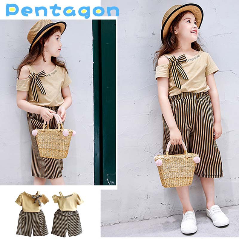 Set áo thun ngắn tay cổ tròn + Quần short jeans lưng cao thời trang cho bé gái