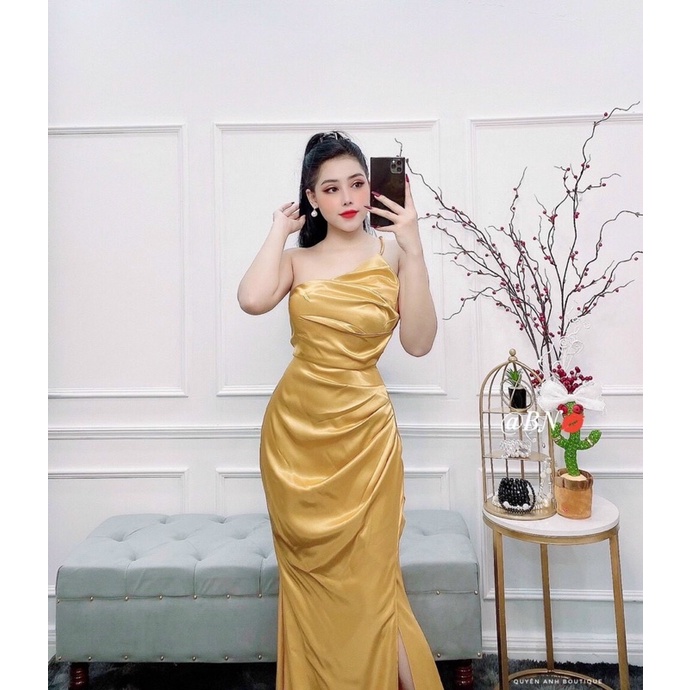 dạ hội lụa lệch vai