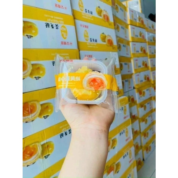 10c bánh trứng muối tan chảy