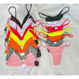 Bikini 2 mảnh xẻ ngực (ảnh thật)