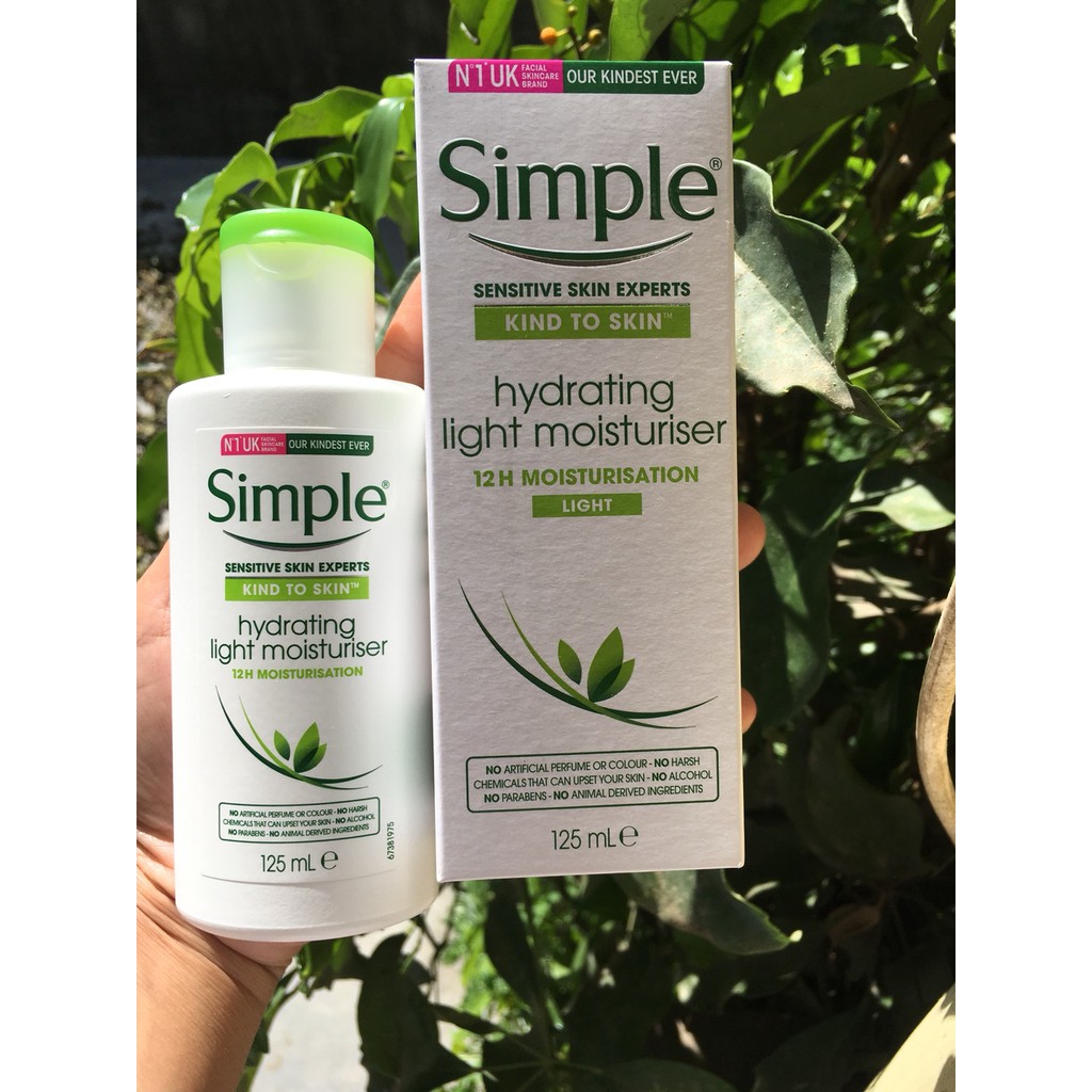 Kem dưỡng ẩm Simple light moisturiser 125ml