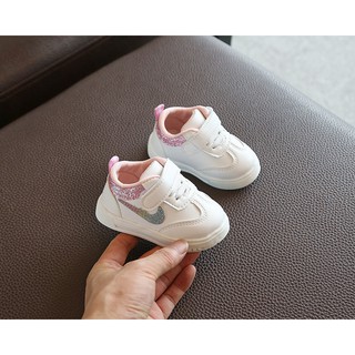 [RẺ BẤT NGỜ] GIÀY TRẺ EM THỂ THAO NHŨ FULL BOX