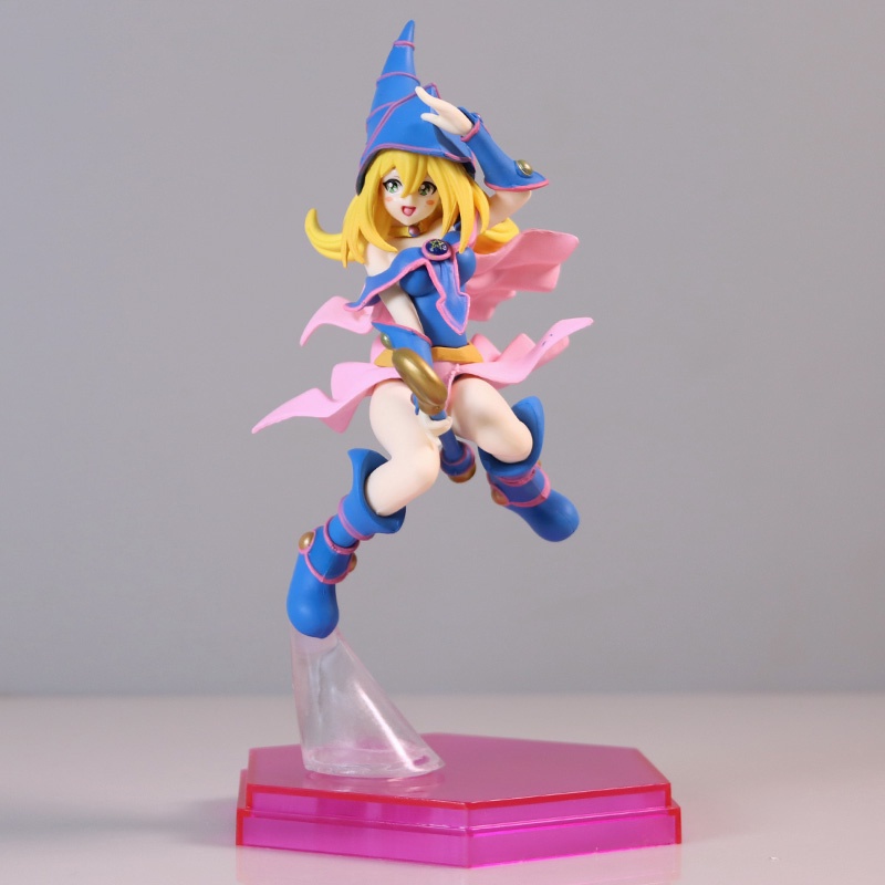 Mô hình nữ phù thủy bóng đêm siêu nét trong yugioh