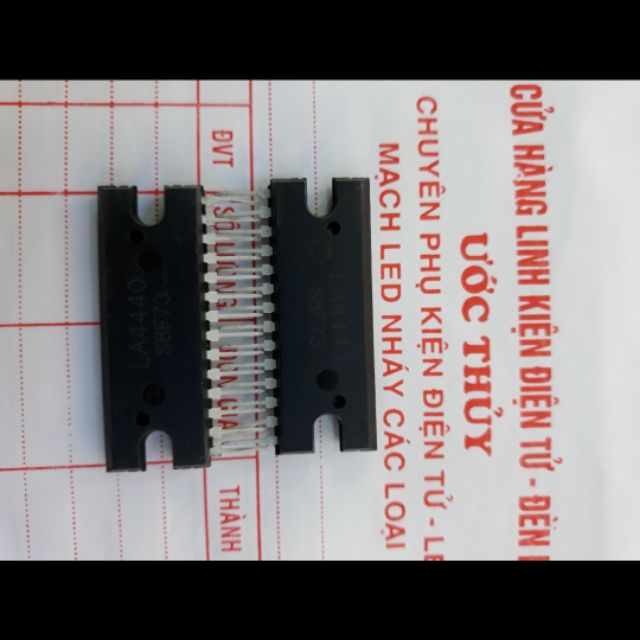 Ic khuyêch đại âm thanh LA 4440