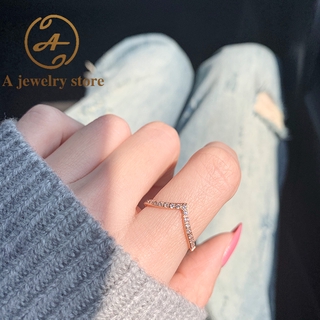 Nhẫn Nữ Chữ V Đính Đá Thời Trang