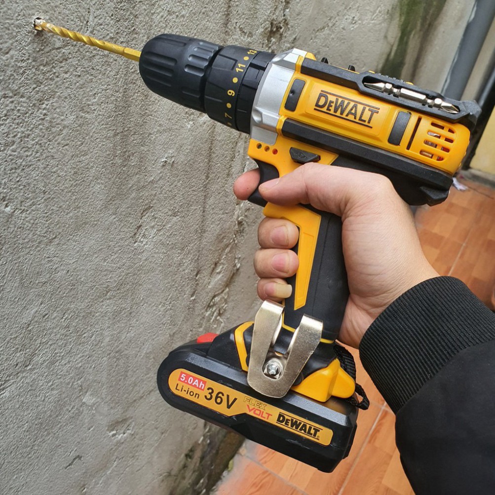 Máy khoan pin Dewalt 36V có búa - 100% lõi đồng ,khoan betong, khoan tường, khoan sắt bắn vít model DCD771 | sẵn hàng|