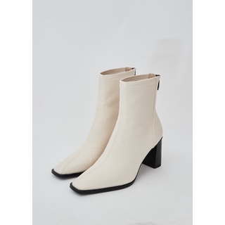 05023 - KAI ANKLE BOOTS