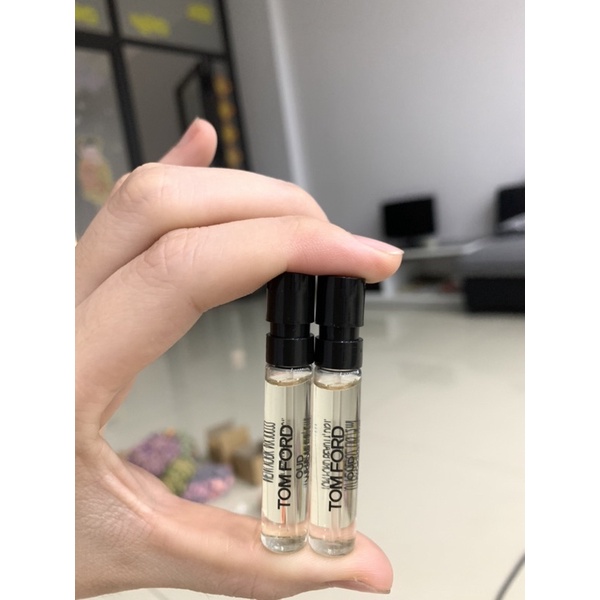 Mẫu thử nước hoa TF Oud wood EDP 2ml