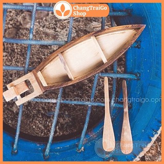 Đồ chơi gỗ Chiếc thuyền đánh cá, nổi được trên mặt nước, đồ chơi chính hãng Chàng Trai Gỗ.