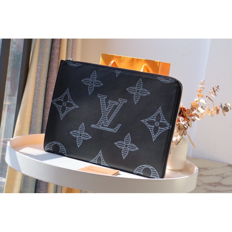 Cluth nam Louis Vuitton LV Pochette Jour Taurillon Shadow da thật cao cấp