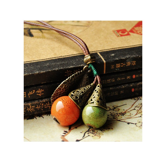 Vòng gốm thời trang Vintage 2 hạt to phoois 2 màu VGOM25