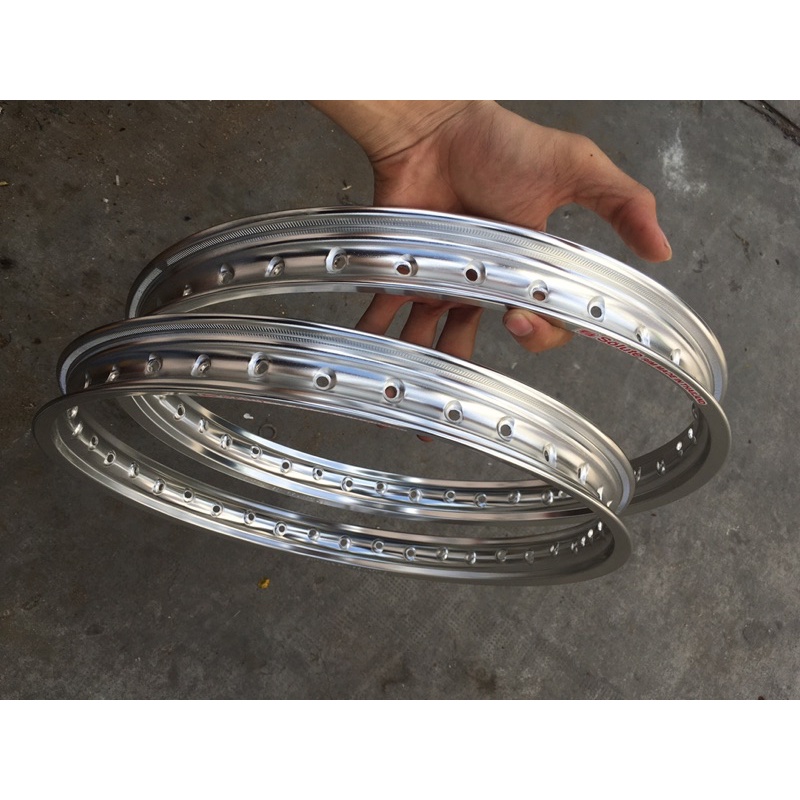 Niền Nhôm Màu Bạc 17in Gắn Mọi Dòng Xe Cực Đẹp