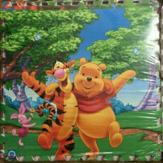 BỘ THẢM XỐP GẤU POOH 1 BỘ 4 TẤM 60CM