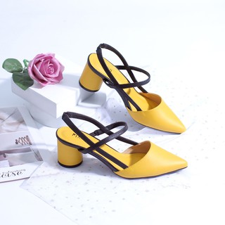 Giày sandal 5cm bít mũi 4161 màu vàng