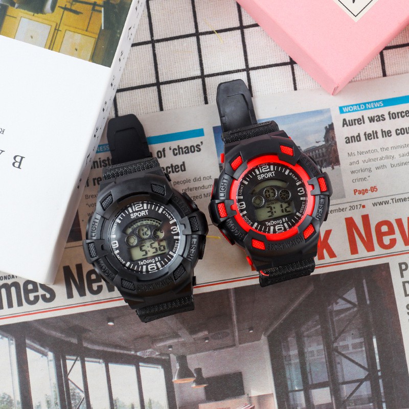 Đồng Hồ Điện Tử Dây Silicon Kiểu Dáng Thể Thao Cho Bé | BigBuy360 - bigbuy360.vn