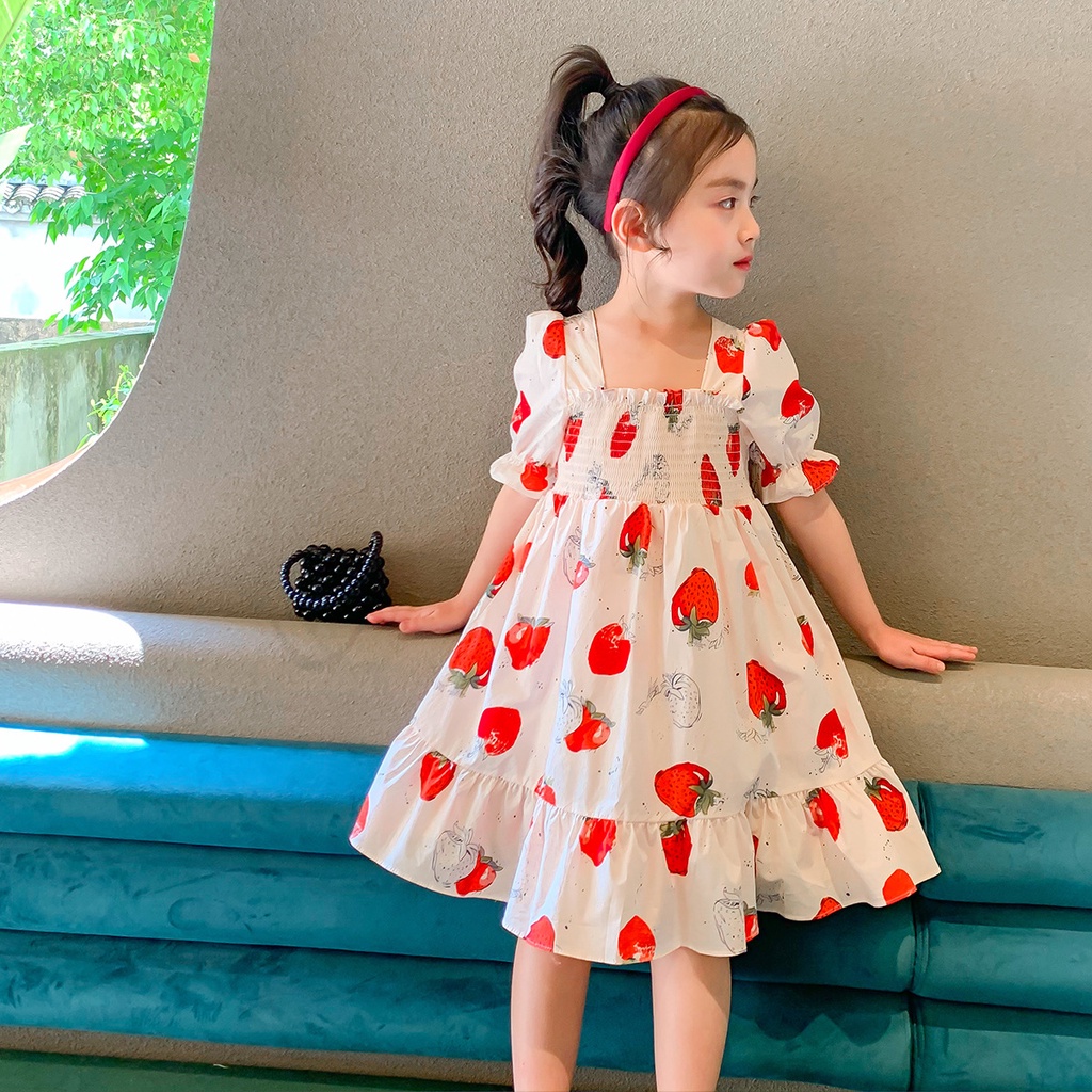 Đầm Đi Biển Vải Cotton Họa Tiết Dâu Tây Đáng Yêu Cho Bé Gái